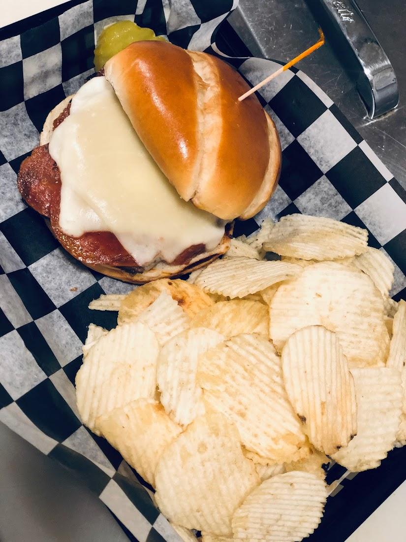 Bogeys Burgers and Beer